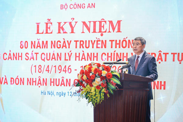 Thủ tướng Lê Minh Hưng: Phát triển VNeID là kênh giao tiếp giữa Nhà nước với người dân, doanh nghiệp Thủ tướng Lê Minh Hưng: Phát triển VNeID là kênh giao tiếp giữa Nhà nước với người dân, doanh nghiệp