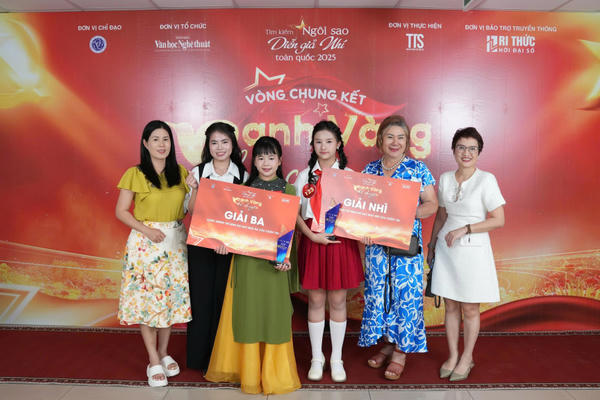 Quảng Ninh có 2 thí sinh đoạt giải tại chung kết “Oanh Vàng kể chuyện” 2025