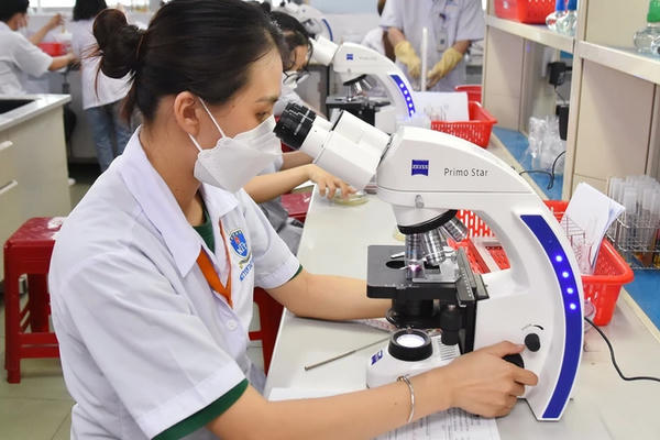 Siết chuẩn đạo đức giảng viên: Đề cao liêm chính trong giảng dạy và nghiên cứu