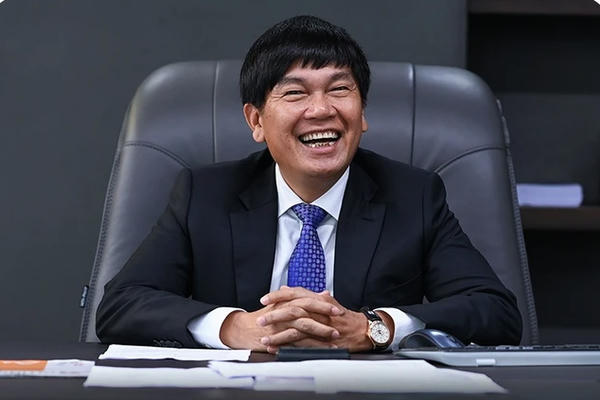 Chi 800 tỷ đồng gom cổ phiếu HPG, gia đình Chủ tịch Trần Đình Long nâng sở hữu lên 35,45% trước thềm ĐHĐCĐ