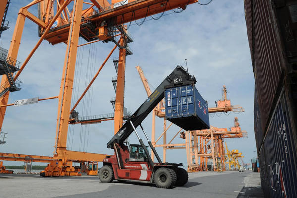 Bộ Công Thương sửa đổi hàng loạt thủ tục xuất nhập khẩu, tập trung cấp C/O Bộ Công Thương sửa đổi hàng loạt thủ tục xuất nhập khẩu, tập trung cấp C/O