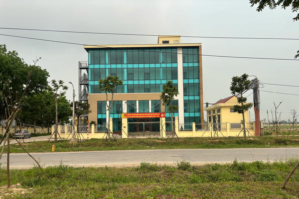 Giá thuê đất tại Cụm công nghiệp làng nghề Dị Nậu cao gấp nhiều lần: Có lạm dụng vị trí của chủ đầu tư? Giá thuê đất tại Cụm công nghiệp làng nghề Dị Nậu cao gấp nhiều lần: Có lạm dụng vị trí của chủ đầu tư?