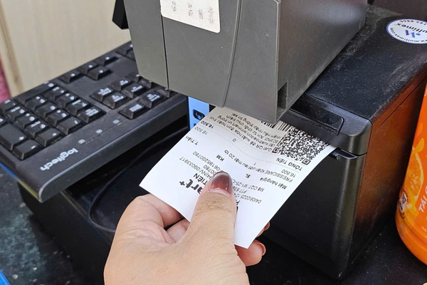 Yêu cầu hộ kinh doanh doanh thu dưới 500 triệu đồng dừng hóa đơn điện tử