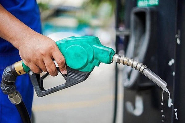 Hải quan gửi công văn hỏa tốc áp dụng thuế suất 0% với xăng dầu, nhiên liệu bay từ 16/4/2026