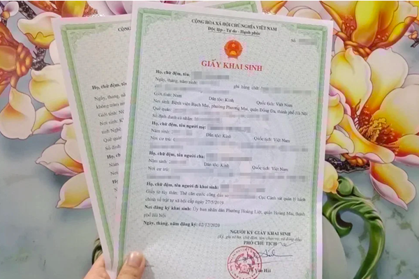 Từ 18/5, phạt đến 5 triệu đồng với hành vi gian dối khi xin xác nhận tình trạng hôn nhân
Từ 18/5, phạt đến 5 triệu đồng với hành vi gian dối khi xin xác nhận tình trạng hôn nhân