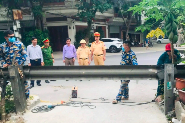 Tỉnh Ninh Bình đóng 16 lối đi tự mở nguy hiểm qua đường sắt Bắc - Nam
