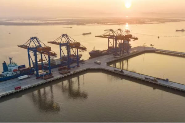 Cập nhật danh mục bến cảng và cảng dầu khí Việt Nam