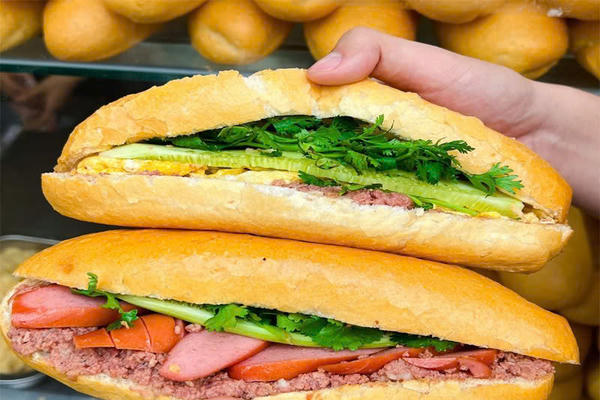 Khẩn trương điều tra, xử lý vụ nghi ngộ độc bánh mỳ tại Nghệ An khiến nhiều người nhập viện