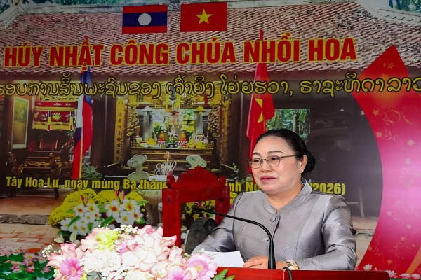 Đại sứ Lào dự khai mạc Lễ hội truyền thống Đền thờ Công chúa Nhồi Hoa tại Ninh Bình 