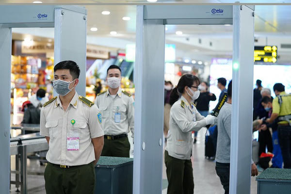 Nội Bài siết chặt an ninh hàng không cấp 1 trong kỳ nghỉ lễ 30/4 - 1/5