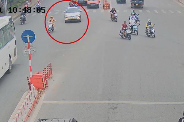 CSGT hỗ trợ sản phụ chuyển dạ đi cấp cứu, nhận nhiều thư cảm ơn