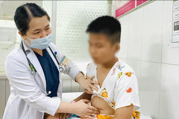 Đã có kết quả điều tra vụ ngộ độc thực phẩm tại trường Tiểu học ở TP HCM