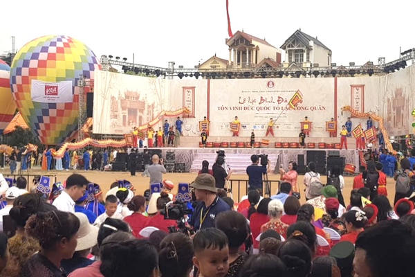 Trang nghiêm nghi lễ tri ân Đức Quốc Tổ Lạc Long Quân tại Lễ hội Bình Đà 2026