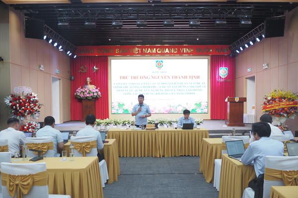 Đẩy nhanh hoàn thiện hai đề án về dữ liệu lớn và trí tuệ nhân tạo trong pháp luật