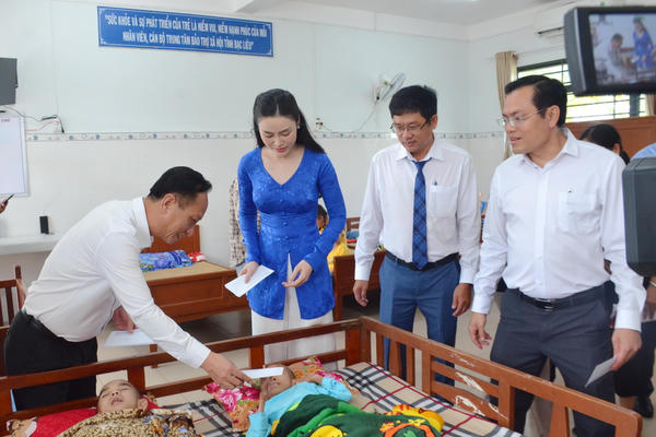 Cà Mau: Nâng cao chất lượng chăm sóc, bảo trợ các đối tượng yếu thế