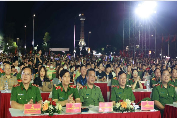 Hưng Yên đặt mục tiêu đến năm 2030 có ít nhất 50% số xã, phường, đặc khu không ma túy 