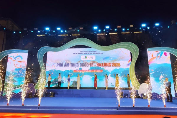 Khai mạc Phố ẩm thực quốc tế - Hạ Long 2026