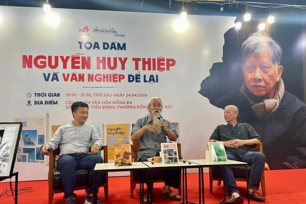 Tôn vinh văn nghiệp Nguyễn Huy Thiệp qua những tư liệu quý giá