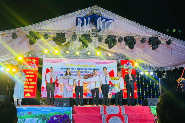 Kỷ niệm 51 năm Ngày Giải phóng miền Nam: Phường Biên Hòa tạo đà bứt phá trong giai đoạn phát triển mới