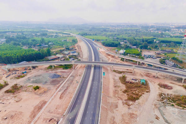Cao tốc Biên Hòa - Vũng Tàu chính thức thông xe vào 17 giờ chiều nay
