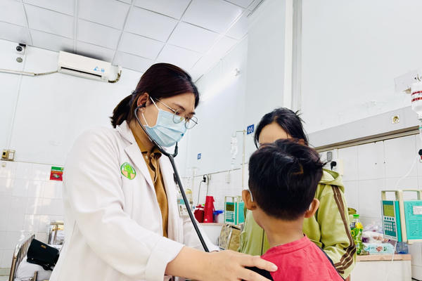 Phát hiện vi khuẩn Salmonella trong vụ nghi ngộ độc tại trường tiểu học ở TP.HCM