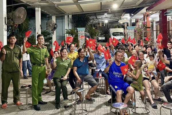 Công an phường Biên Hòa chủ động tuyên truyền pháp luật tại khu nhà trọ, nâng cao ý thức người dân, giữ vững ANTT cơ sở