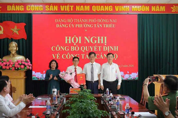 Hội nghị công bố công tác cán bộ tại phường Tân Triều, thành phố Đồng Nai 