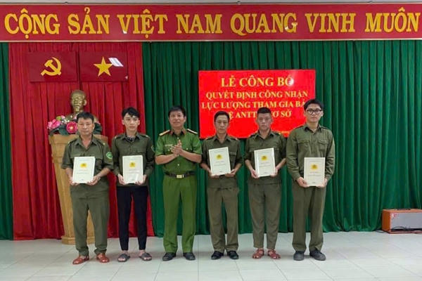 Công an phường Biên Hòa kiện toàn, nâng cao chất lượng lực lượng tham gia bảo đảm an ninh, trật tự ở cơ sở