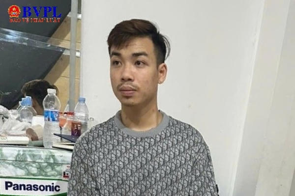 Bé gái 4 tuổi không qua khỏi sau nhiều lần bị mẹ đẻ và cha dượng đánh đập, bỏ đói
