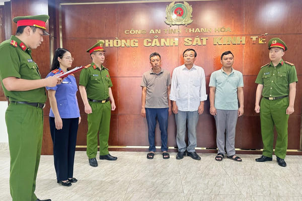 Khởi tố, bắt giam một lãnh đạo xã và nhà thầu vì lập hồ sơ khống để rút tiền ngân sách
