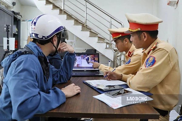 Hà Nội đề xuất mức hỗ trợ 5 triệu đồng mỗi tháng cho nhiều lực lượng công an Thủ đô