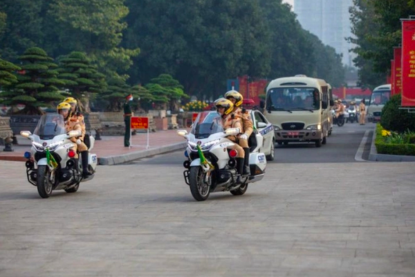 Hà Nội tạm cấm nhiều tuyến đường trong 3 ngày 11-13/5
Hà Nội tạm cấm nhiều tuyến đường trong 3 ngày 11-13/5