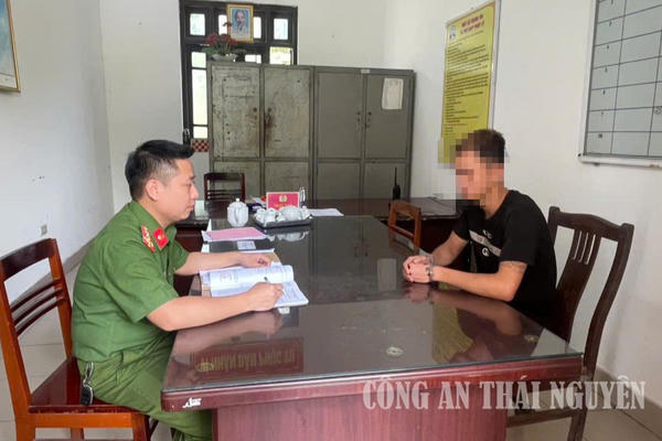 Lợi dụng thiếu nữ say rượu để quan hệ ngoài ý muốn thì bị người nhà nạn nhân bắt quả tang Lợi dụng thiếu nữ say rượu để quan hệ ngoài ý muốn thì bị người nhà nạn nhân bắt quả tang