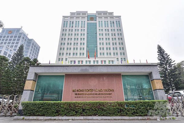 Phó Thủ tướng Hồ Quốc Dũng yêu cầu Bộ Nông nghiệp và Môi trường rà soát 19 nhiệm vụ