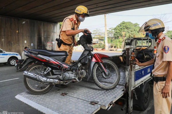 Bộ Công an đề xuất bỏ tạm giữ, tịch thu xe với nhiều lỗi giao thông