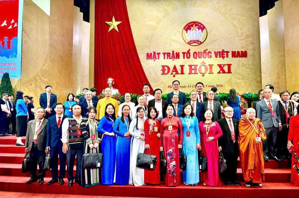 Chủ tịch Ủy ban MTTQ Việt Nam phường Long Thành tham dự Đại hội MTTQ Trung ương