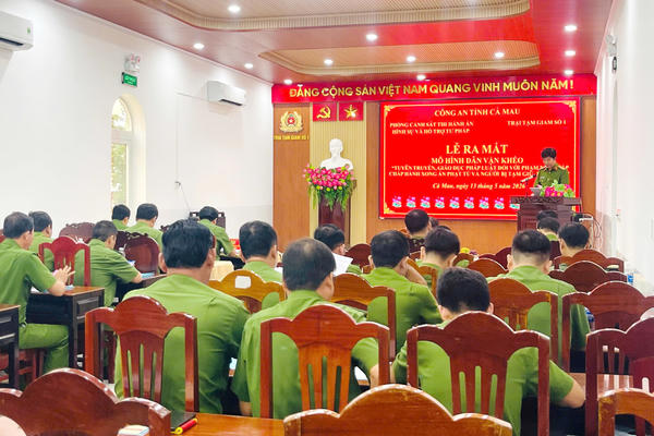 Cà Mau: Trang bị “hành trang pháp luật” cho người sắp chấp hành xong án phạt tù, người bị tạm giữ, tạm giam