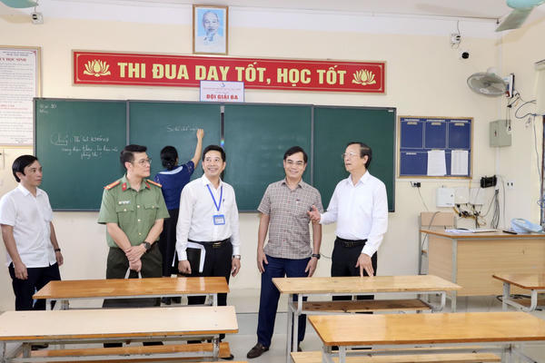 Thi tốt nghiệp THPT, siết chặt khu vực in sao đề theo “3 vòng” biệt lập Thi tốt nghiệp THPT, siết chặt khu vực in sao đề theo “3 vòng” biệt lập