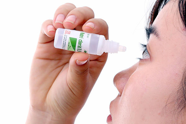 Thu hồi thuốc nhỏ mắt không đạt chất lượng
