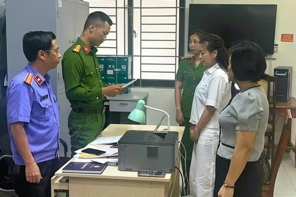Trốn thuế hơn 34 tỷ đồng, giám đốc cùng kế toán trưởng một doanh nghiệp bị khởi tố