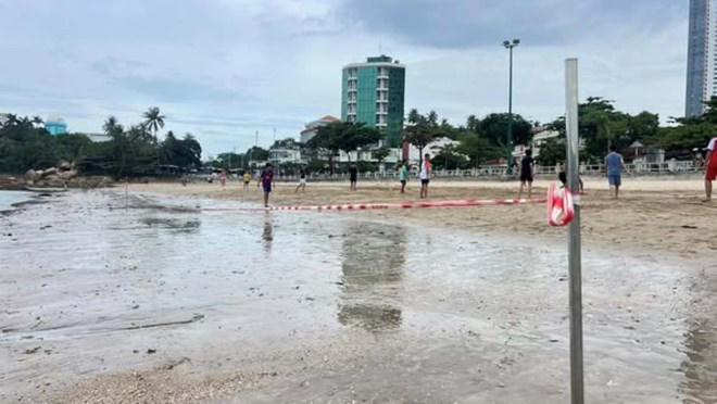 Nha Trang tạm hạn chế tiếp cận rạn san hô ven bờ để ứng phó nguy cơ tẩy trắng