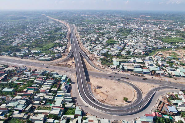 Cục CSGT yêu cầu bảo đảm an toàn trước khi khai thác tạm cao tốc Biên Hòa - Vũng Tàu Cục CSGT yêu cầu bảo đảm an toàn trước khi khai thác tạm cao tốc Biên Hòa - Vũng Tàu