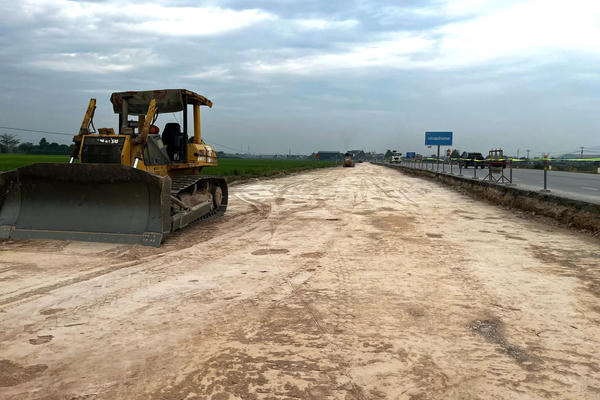 Tỉnh Nghệ An triển khai điều chỉnh hợp đồng xây dựng khi biến động giá xăng dầu, vật liệu xây dựng Tỉnh Nghệ An triển khai điều chỉnh hợp đồng xây dựng khi biến động giá xăng dầu, vật liệu xây dựng
