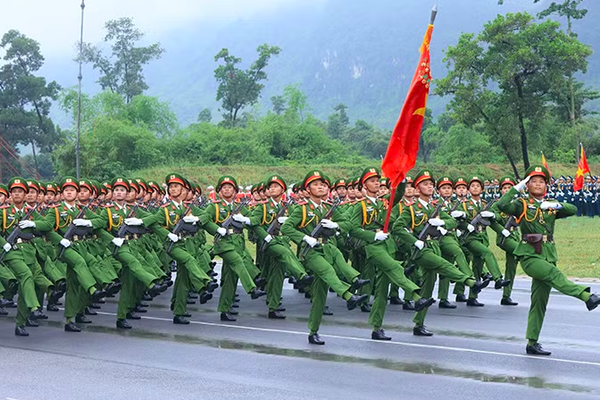 Chi tiết cách tính lương của lực lượng công an khi tăng lương cơ sở từ 1/7
