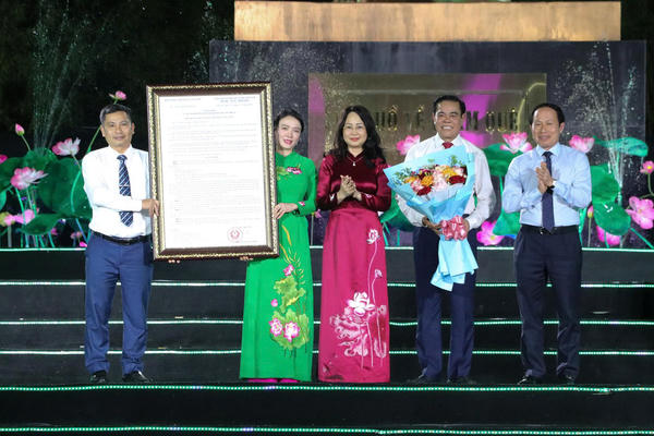 Khai mạc Lễ hội Làng Sen năm 2026 Khai mạc Lễ hội Làng Sen năm 2026
