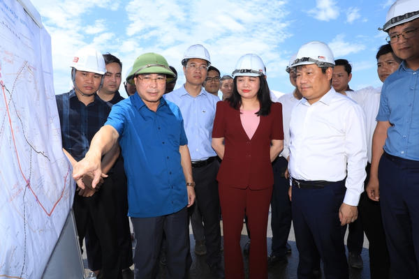 Hà Nội triển khai giải phóng mặt bằng hơn 1.400 dự án