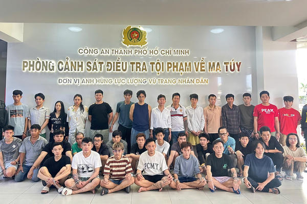 TP HCM: Ca sĩ Long Nhật bị bắt giữ cùng 70 đối tượng trong đường dây tội phạm ma tuý quy mô lớn 