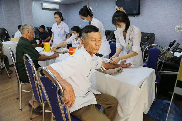 Hơn 1,4 triệu người dân Quảng Ninh được khám sức khỏe miễn phí
