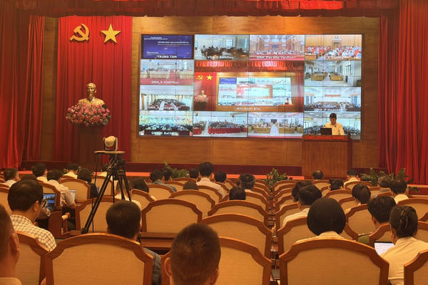 Quảng Ninh tổ chức hội nghị chuyên đề về phát triển khoa học công nghệ và chuyển đổi số