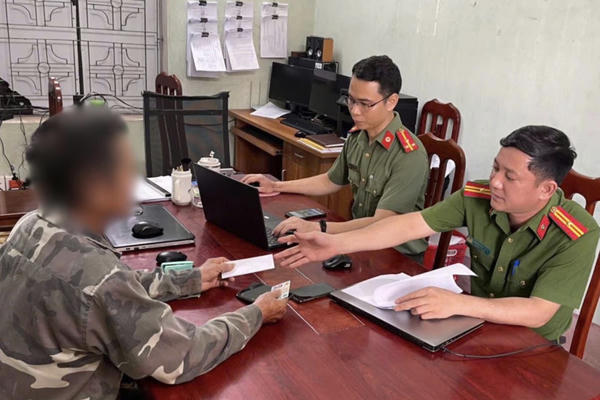 Xử lý công dân có hành vi chia sẻ bài viết nói xấu, công kích lực lượng Công an trên mạng xã hội